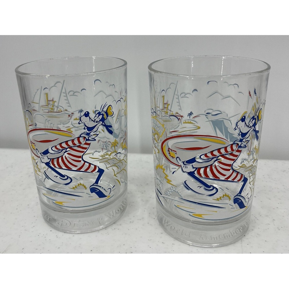 2 Walt Disney World 25 Years Remember The Magic Typhoon Lagoon Goofy Glasses